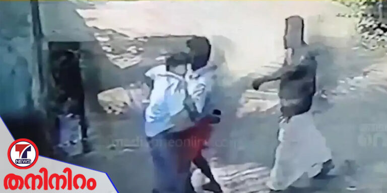 ആദിവാസി മൂപ്പന് ക്രൂരമർദനം